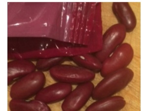 Red kidney beans contain a toxin, phytohaemaglutinin which causes diarrhoea and vomiting if the beans are not cooked for long enough or at a high enough temperature.